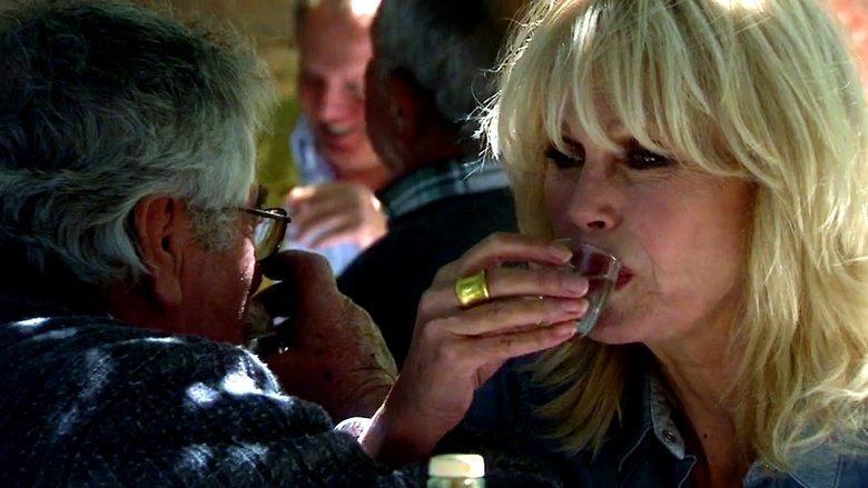 Joanna Lumley's Postcards From My Travels image