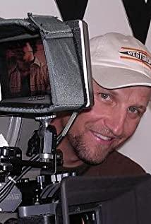 Eric DelaBarre image