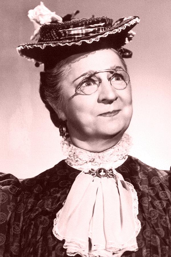Sarah Edwards image