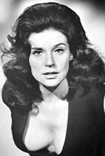 Renee Harmon image