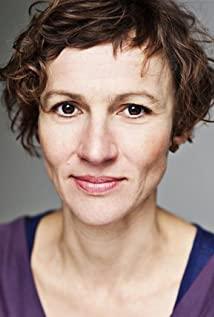 Sarah Malin image