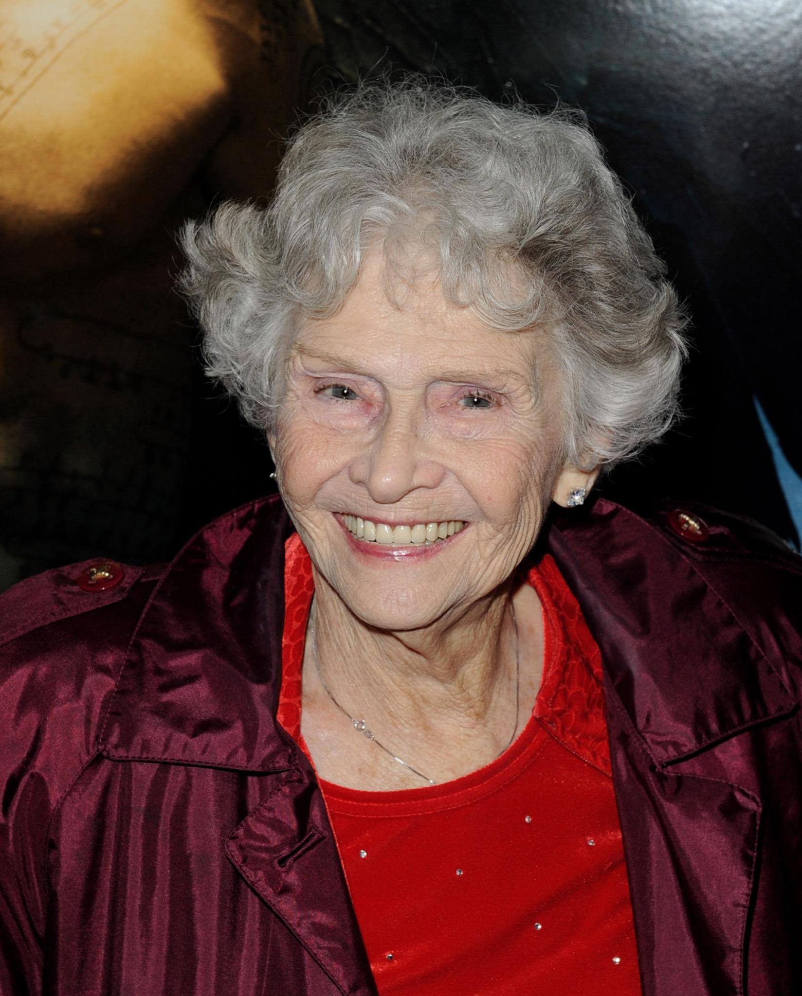 Jeanette Miller image