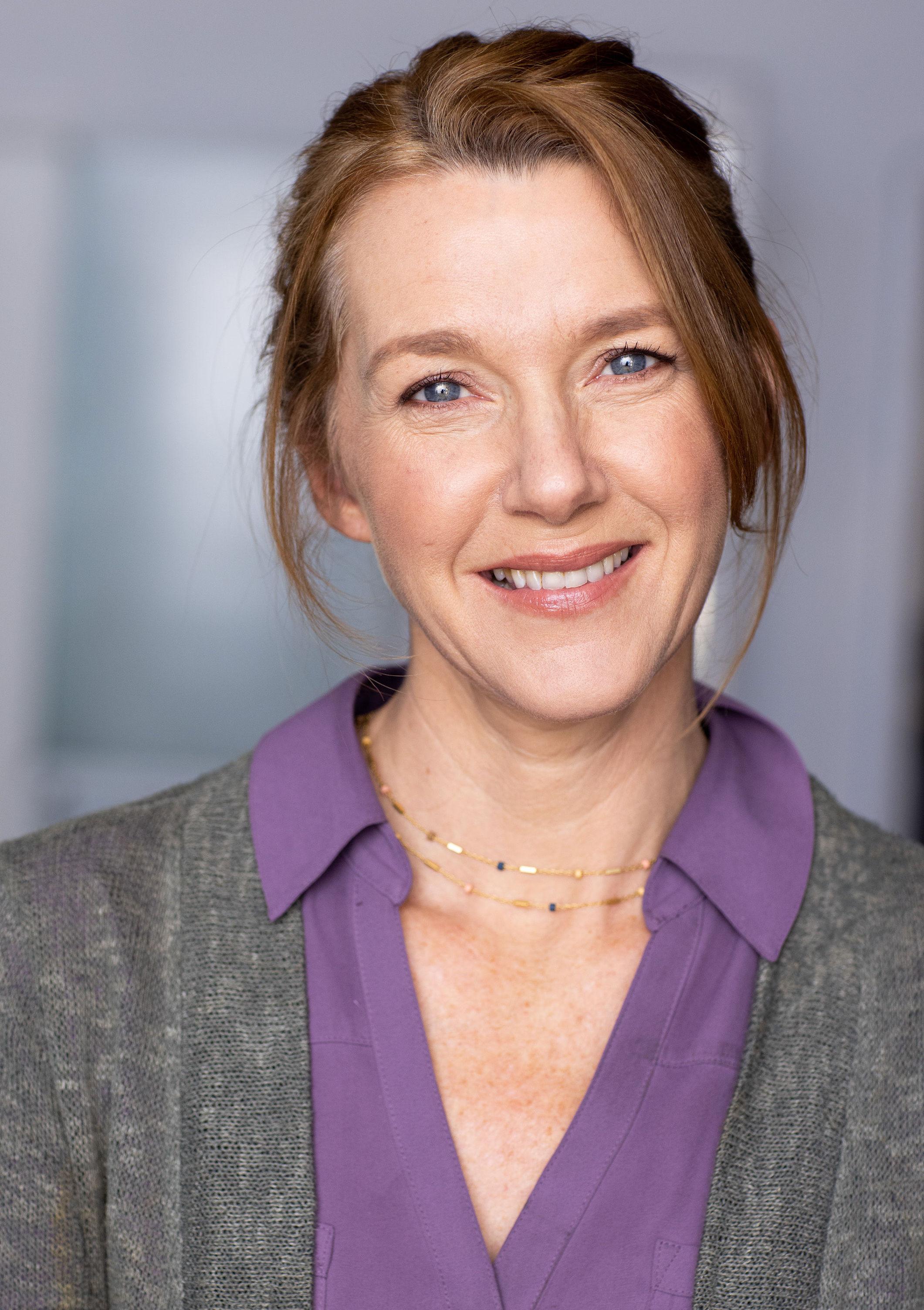 Elise Robertson image
