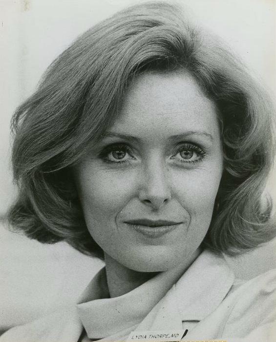 Sandra Smith image