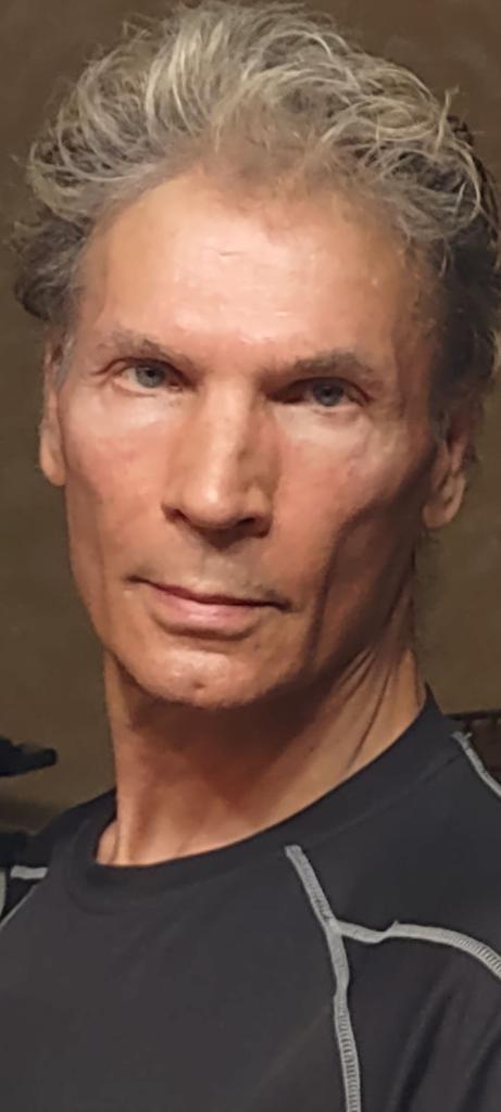 Daniel Stephen image