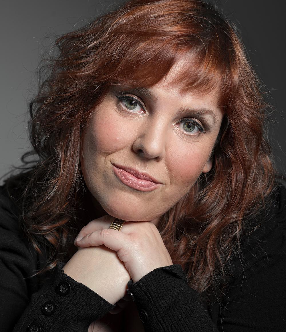 Carla Vasconcelos image