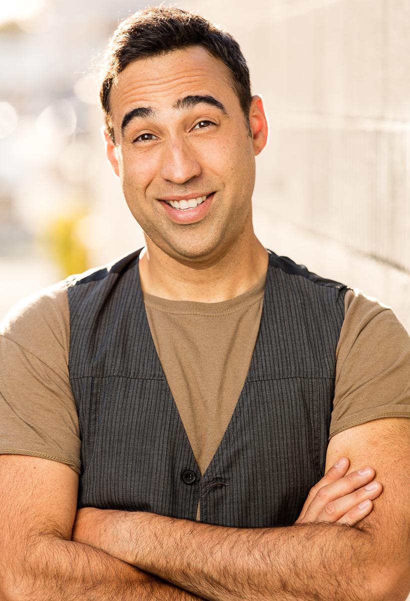 Aaron Colom image