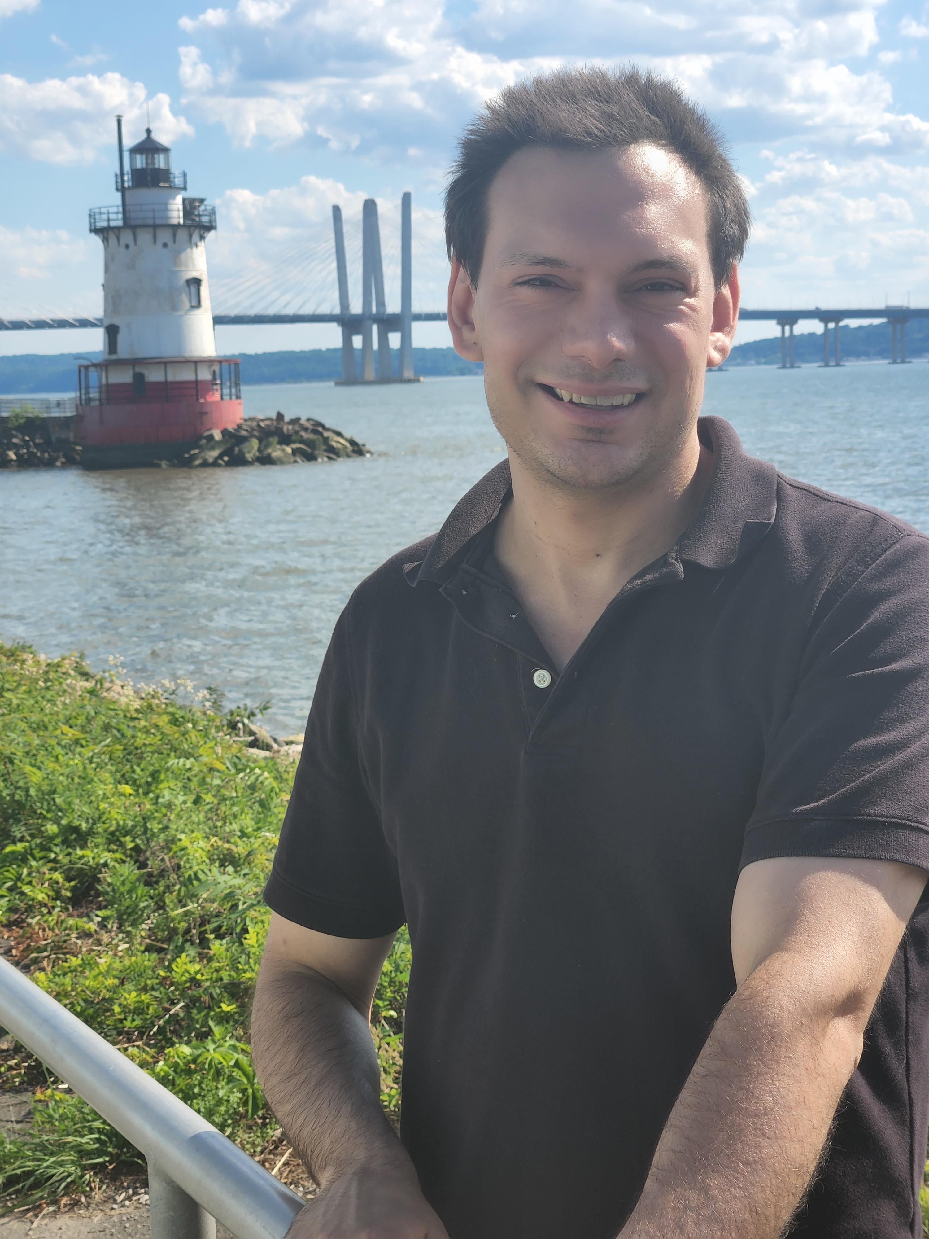 Justin Viggiano image