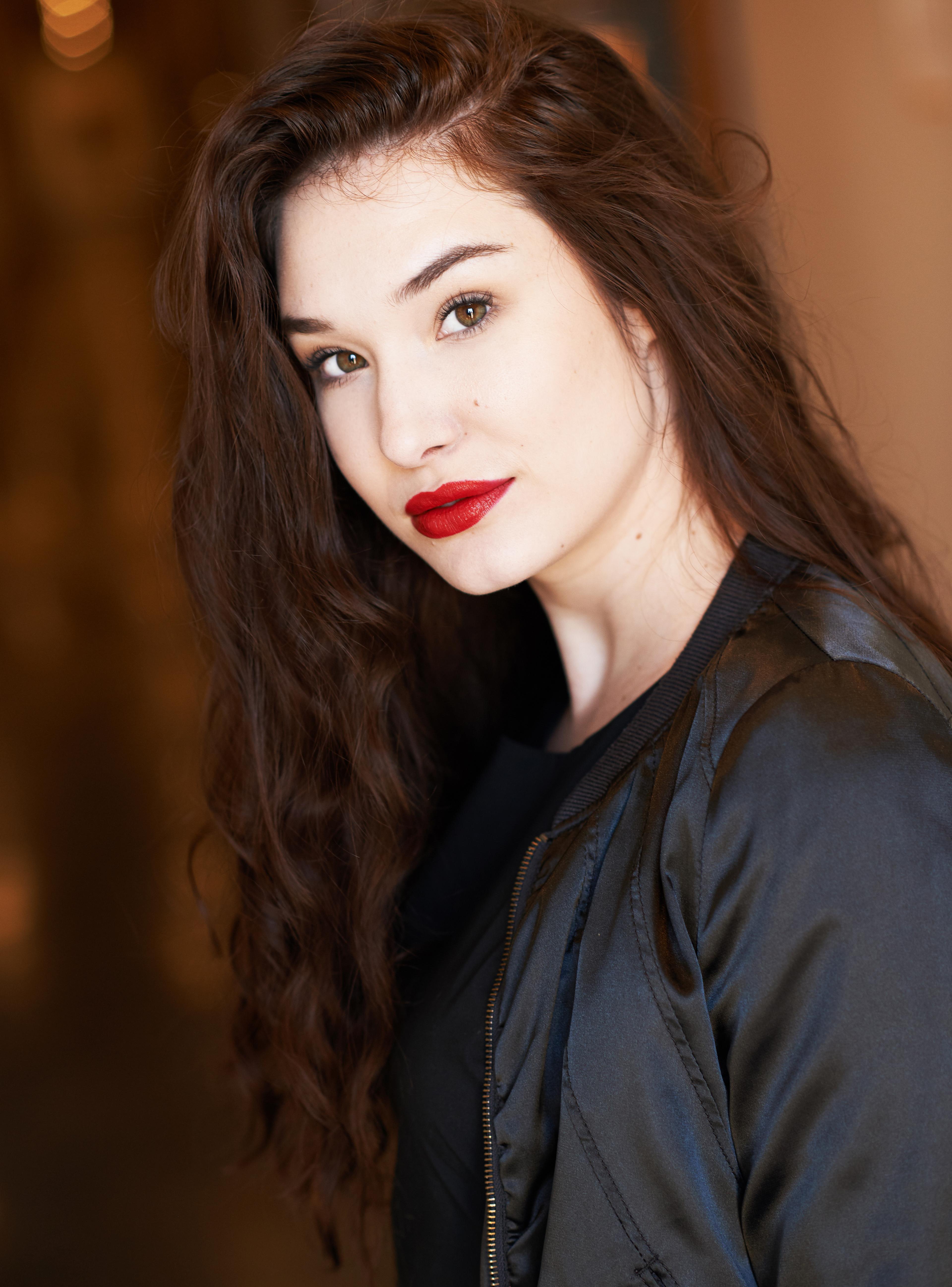 Madison Calhoun image