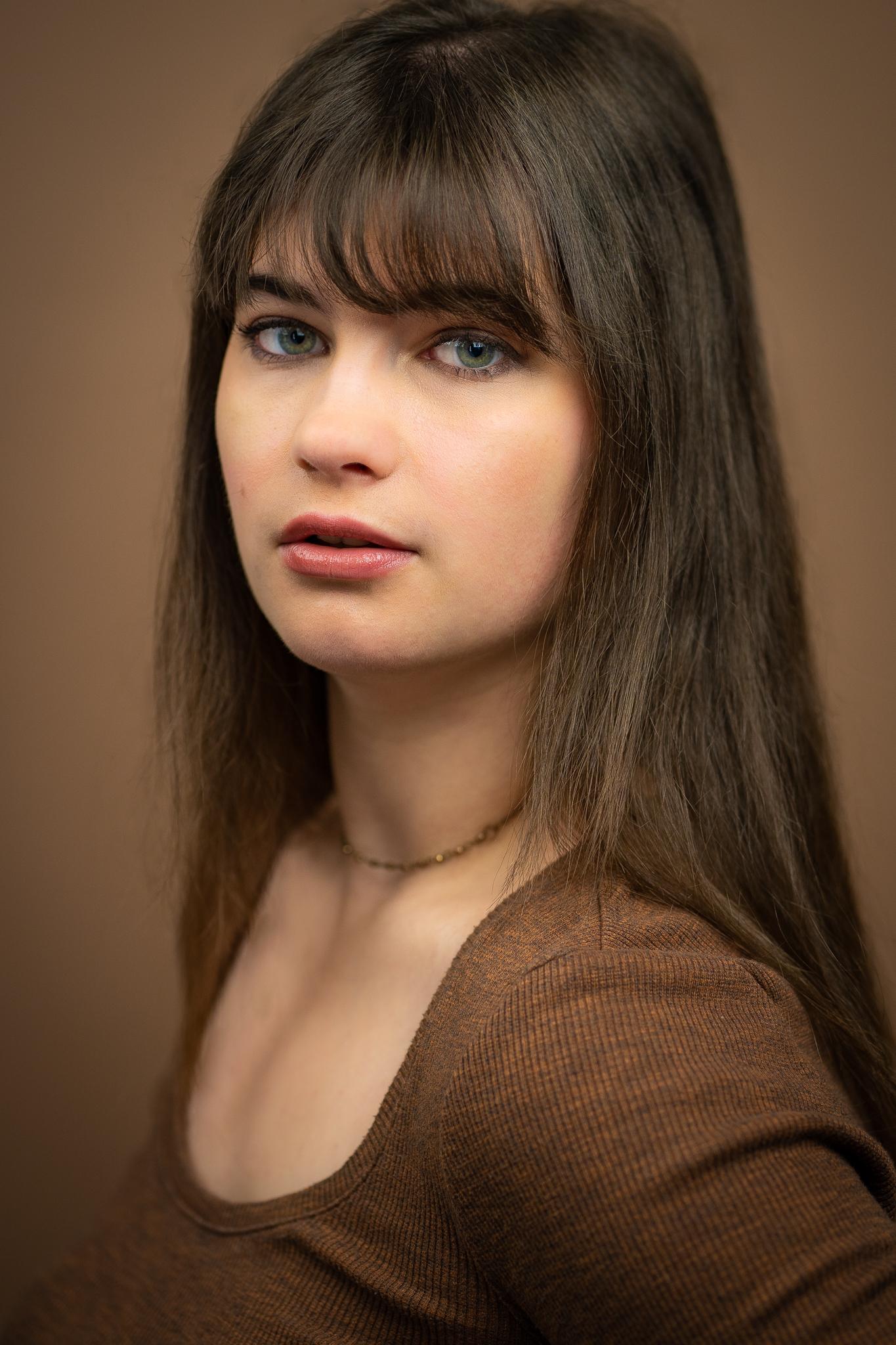 Alyssa Riha image