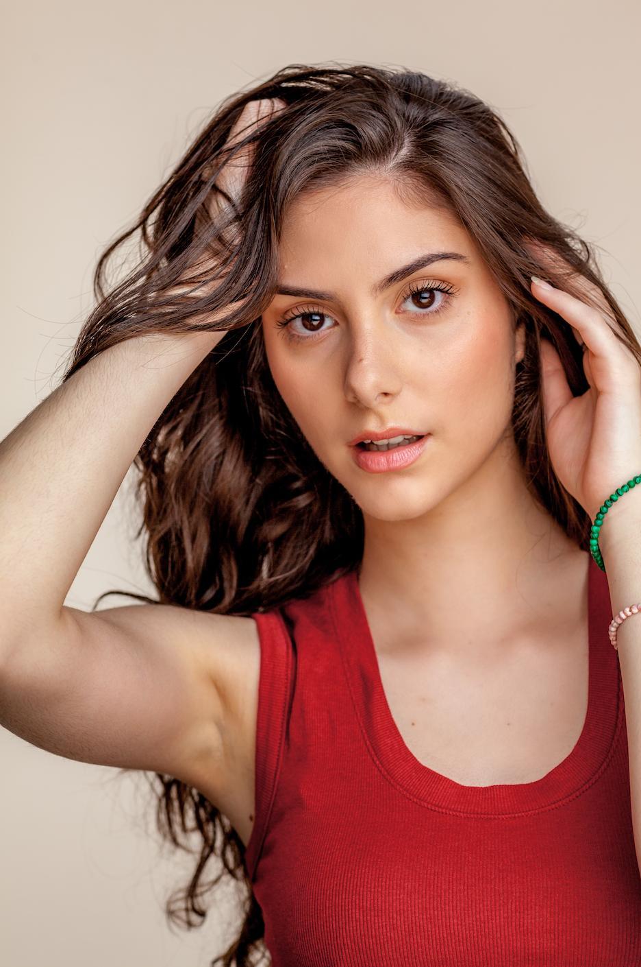 Irmak Uzun image