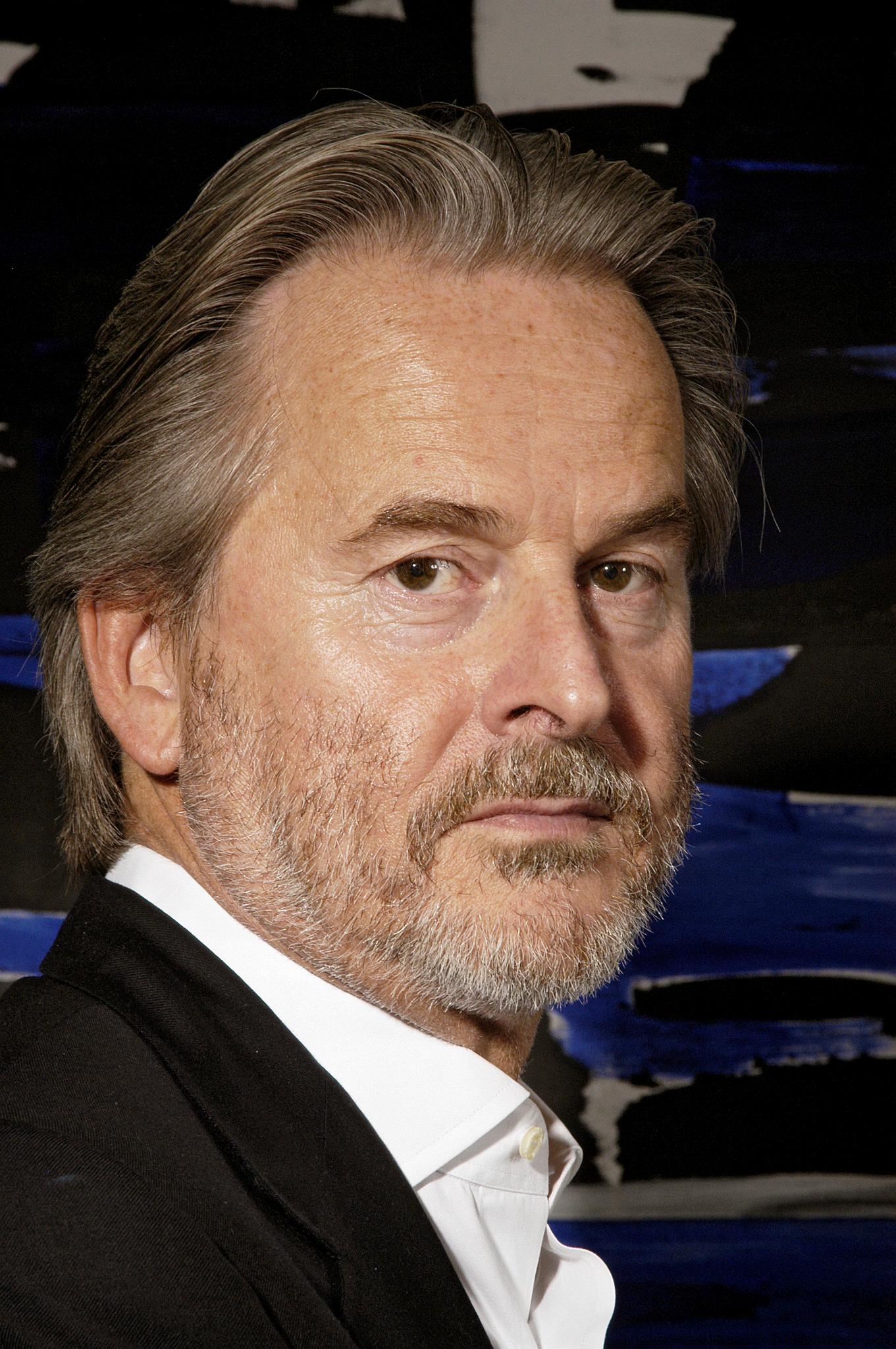 Trevor Eve image