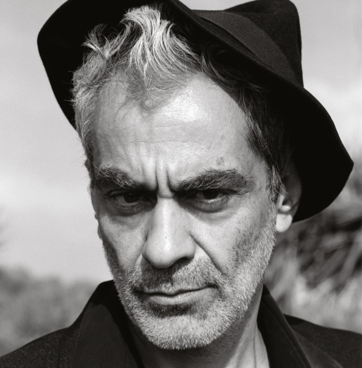 Daniel Melingo image