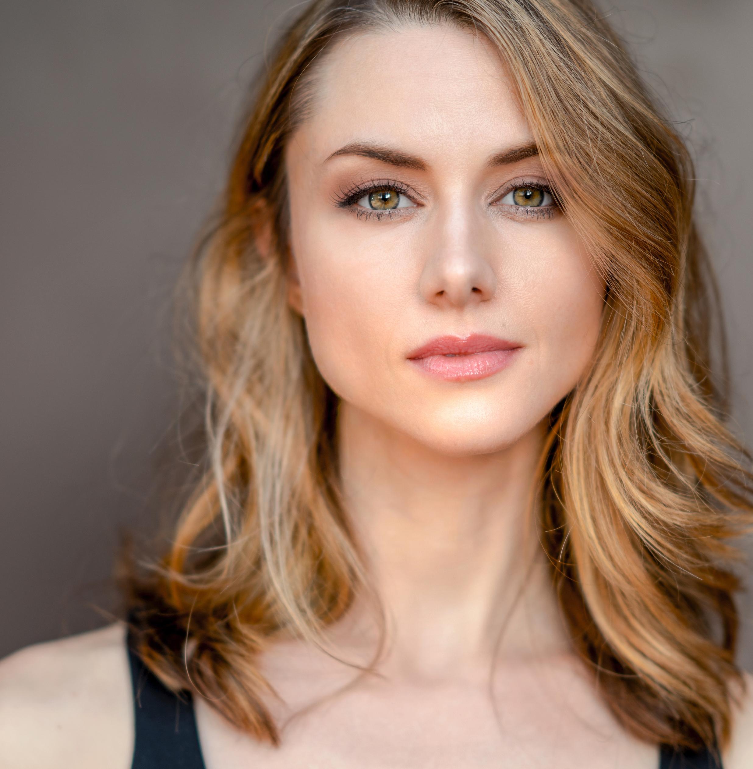 Karissa Vacker image