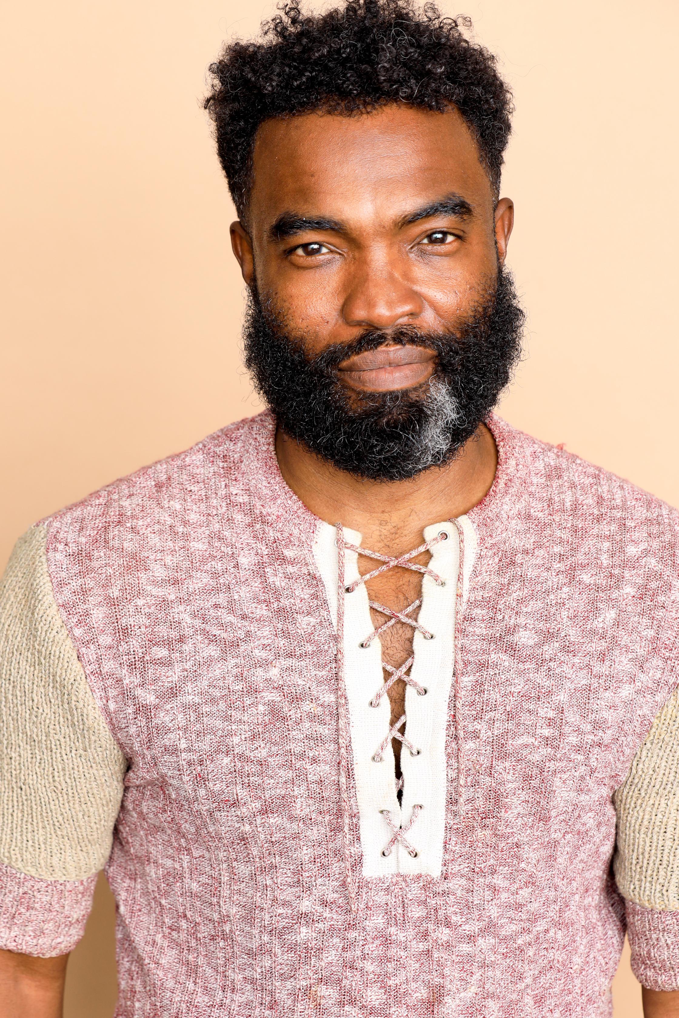 Damien D. Smith image