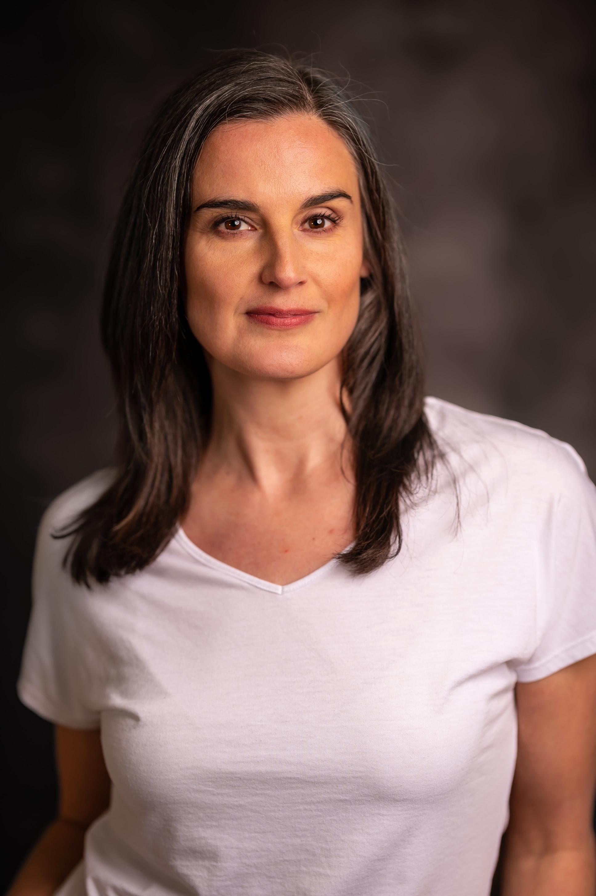 Tanis Parenteau image