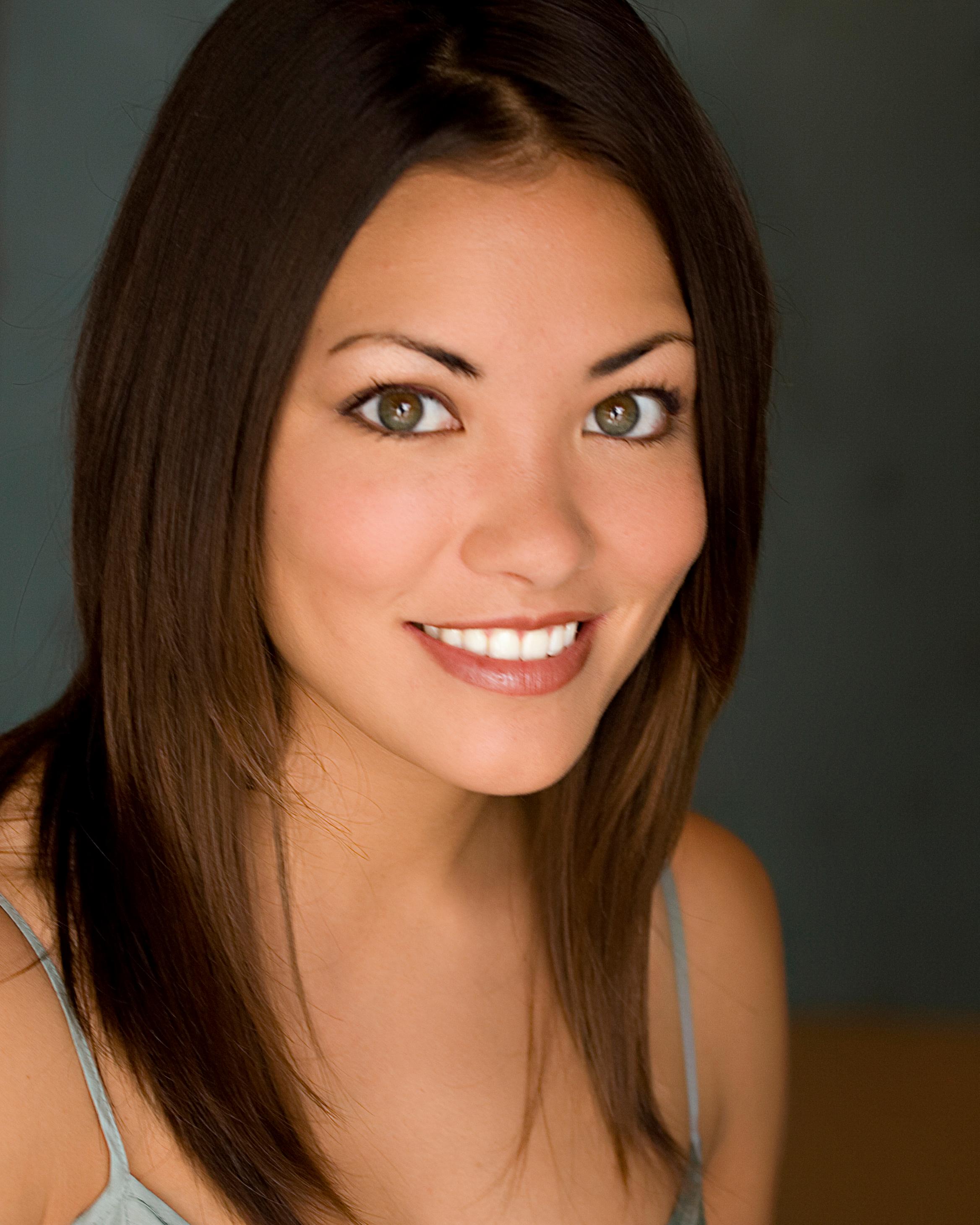 Kristen Tucker image