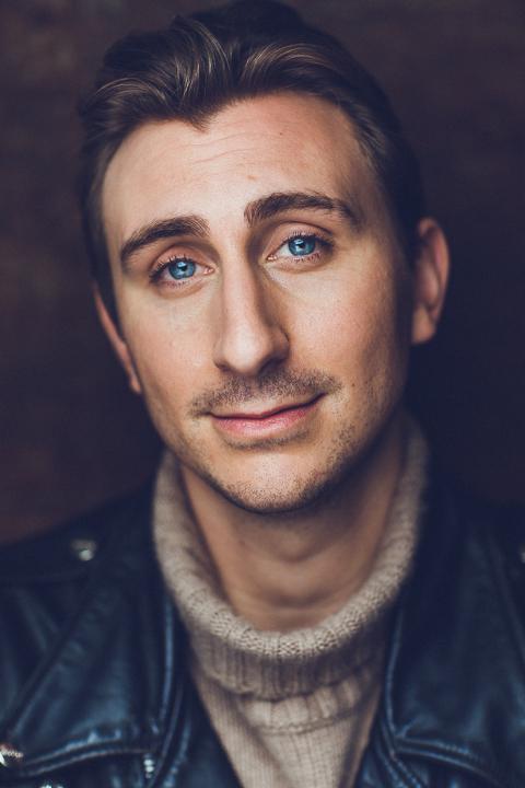 Aidan Kahn image