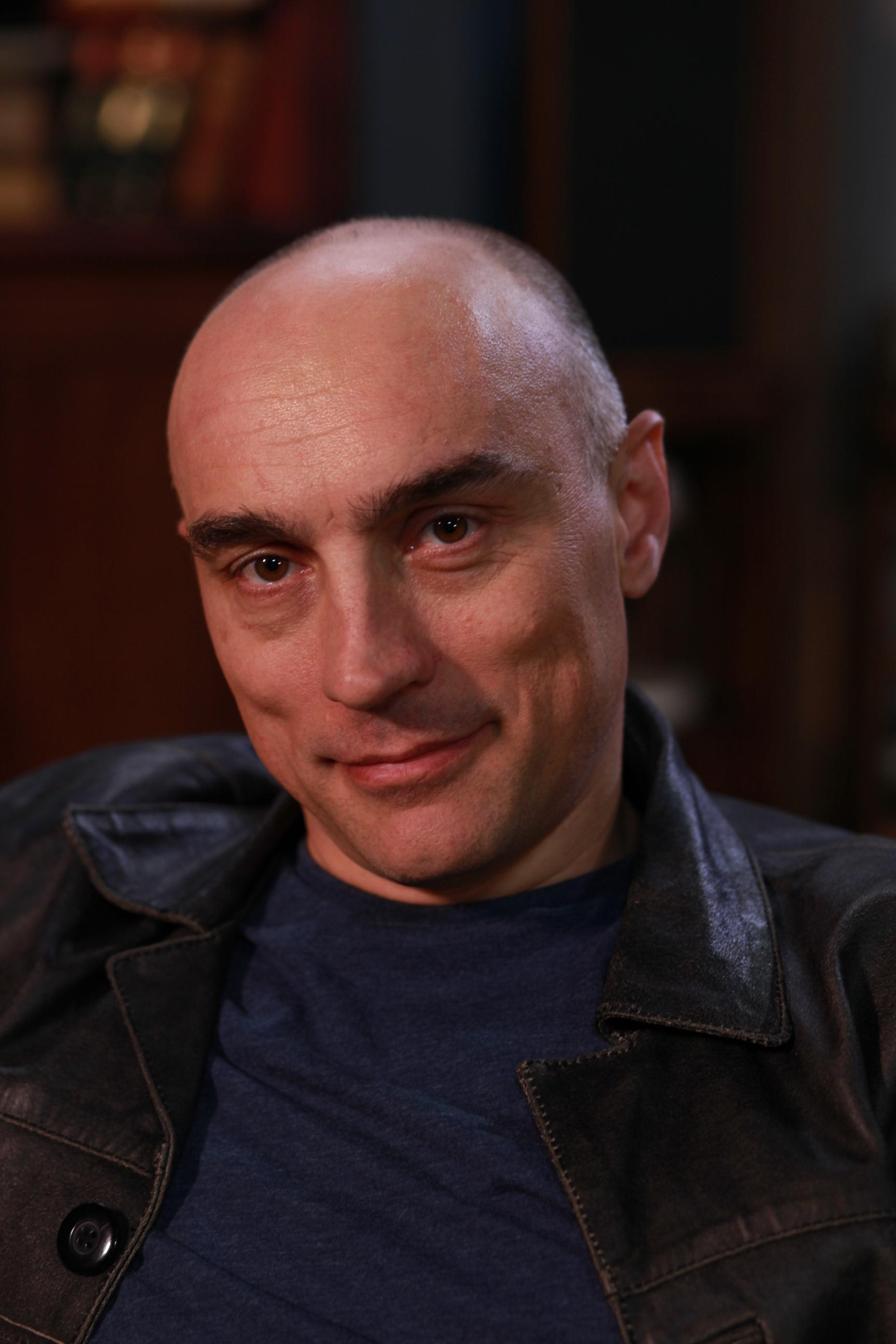 Tony Naumovski image