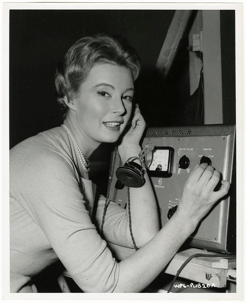 Anne Aubrey image