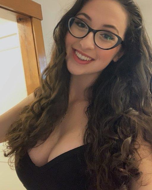 Ashlee profile photo