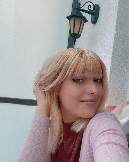 Julie profile photo