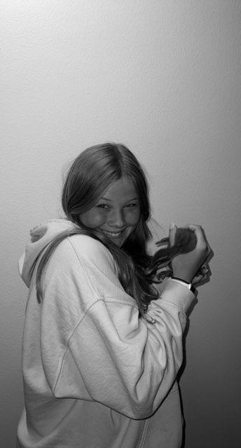 lizzie profile photo