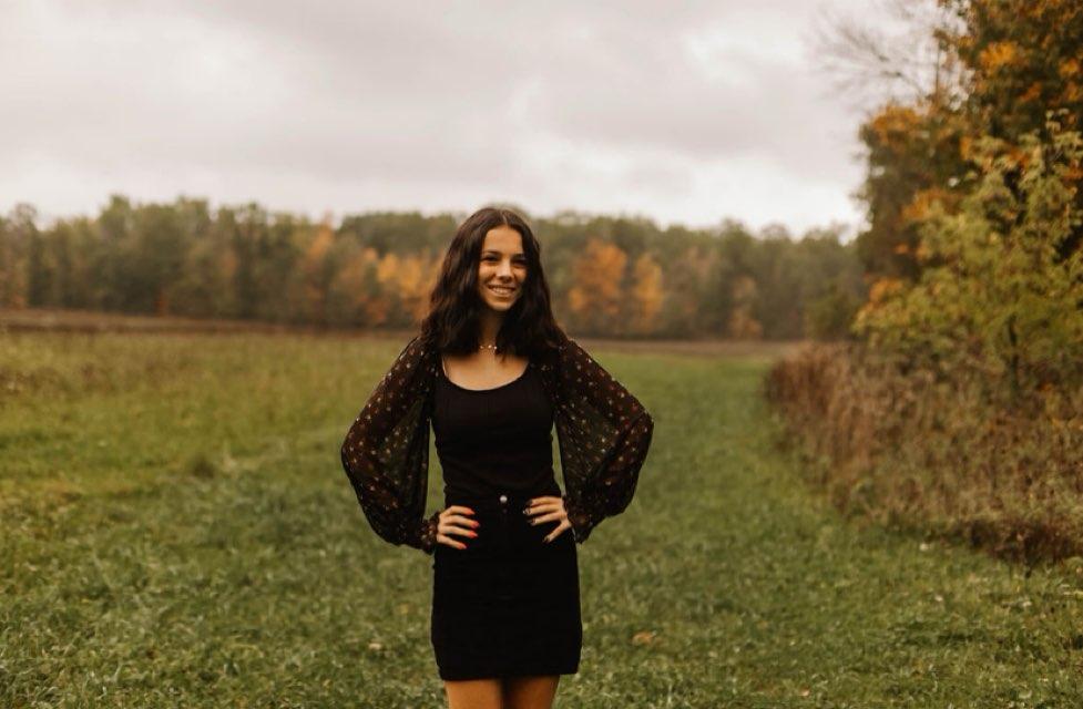 Izzy profile photo