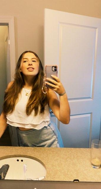 Julia profile photo