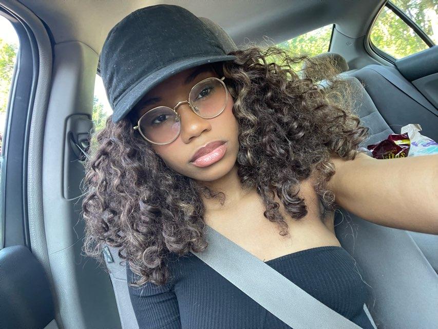 Niya🦋 profile photo