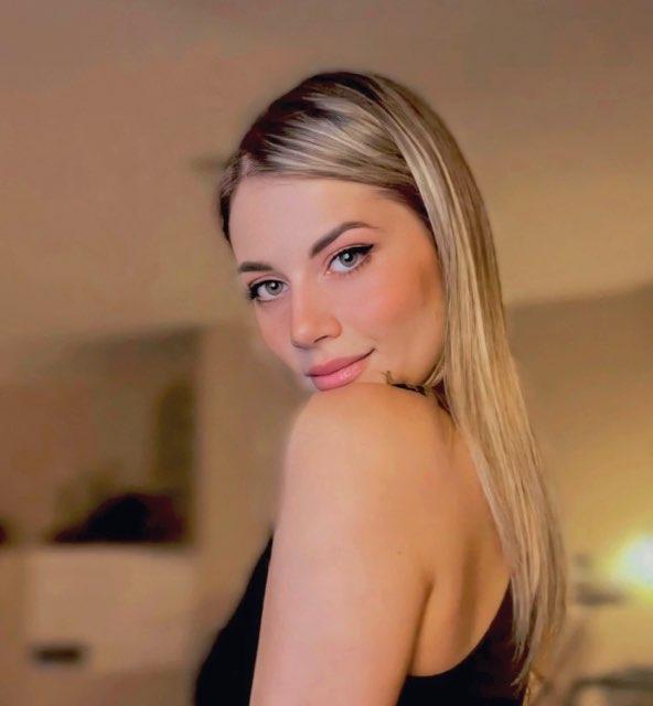 dani profile photo
