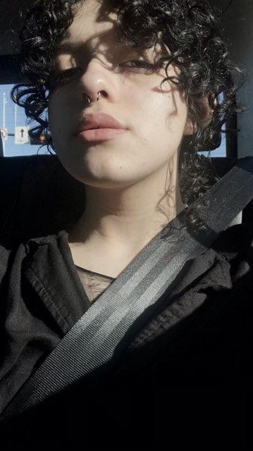 anahi profile photo