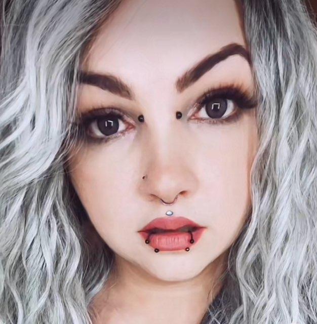 Crystal profile photo