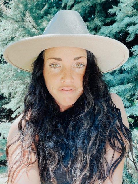 Ashlee profile photo
