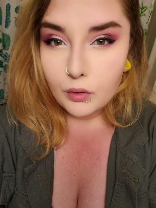 Chloe profile photo