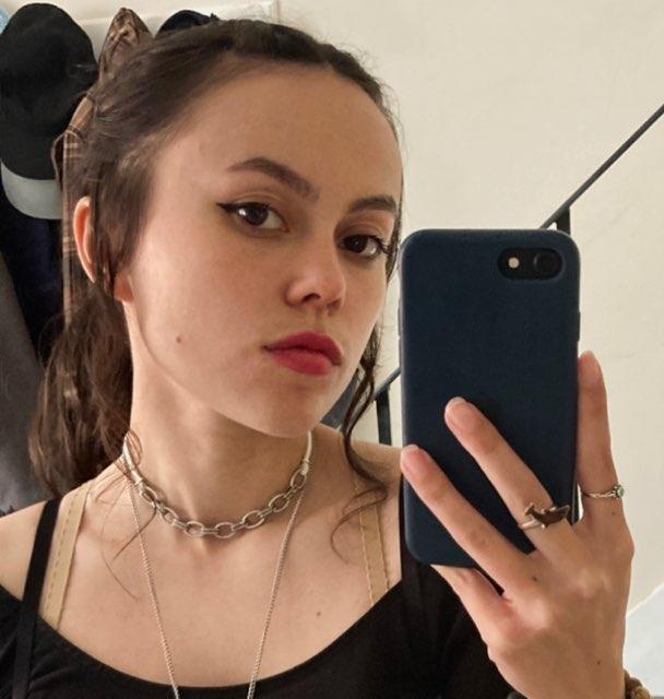 charlotte profile photo