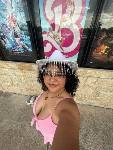sarah profile photo