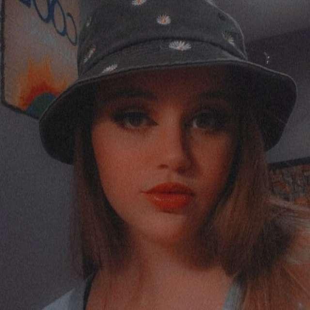 Lauren-Skye profile photo